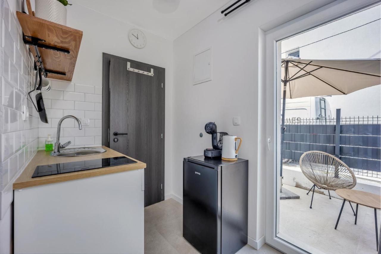 Studio Apartments Yucca, 2-Min To The Beach And 5 To Trogir Exterior foto