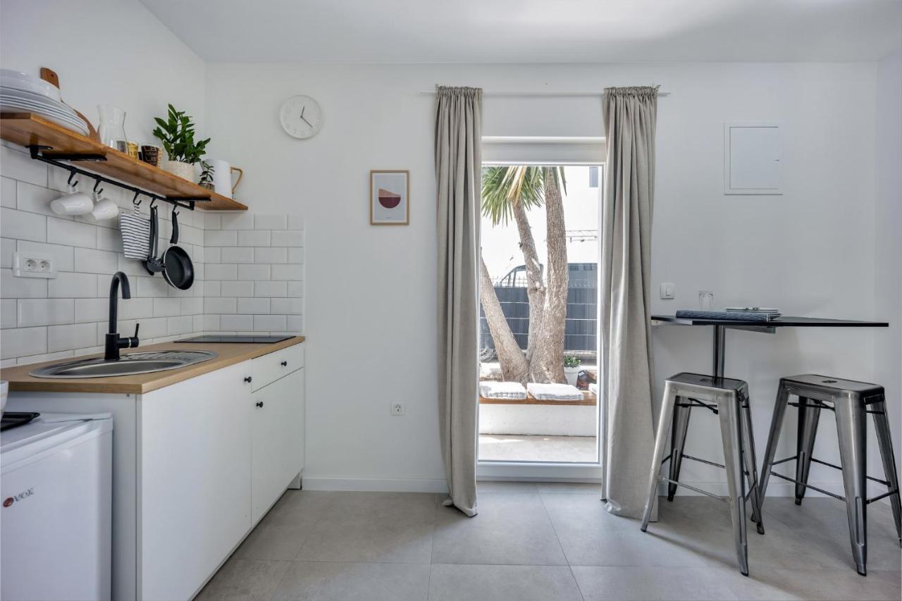 Studio Apartments Yucca, 2-Min To The Beach And 5 To Trogir Exterior foto